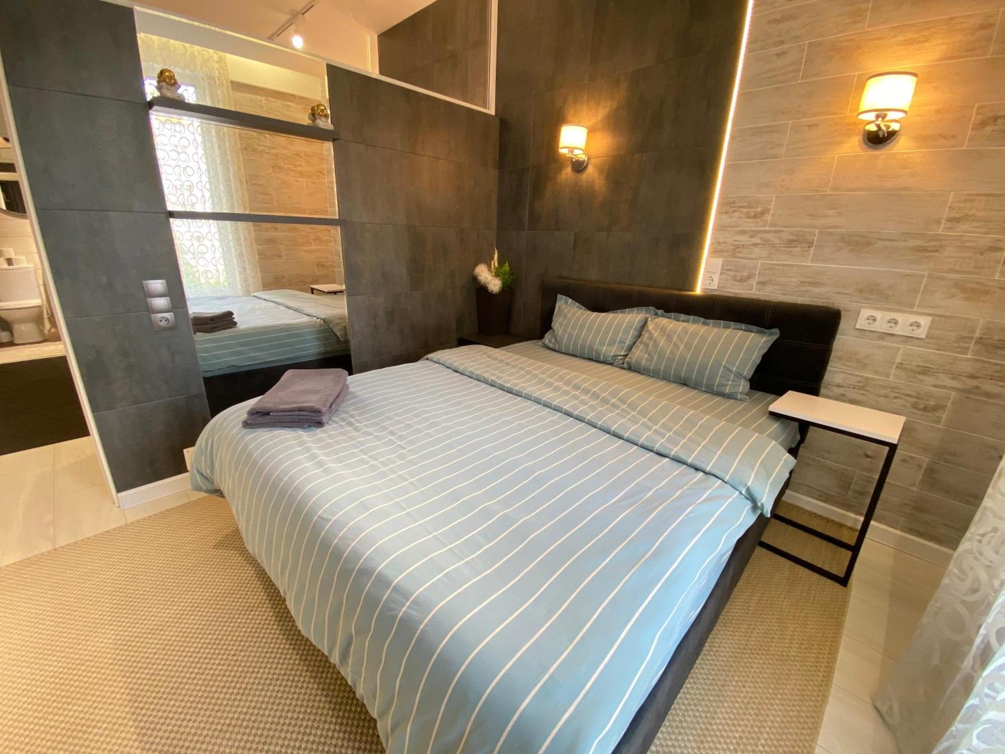 Rentnow Modern Business Apartment With 3 Bedrooms In Centre Chişinău Esterno foto